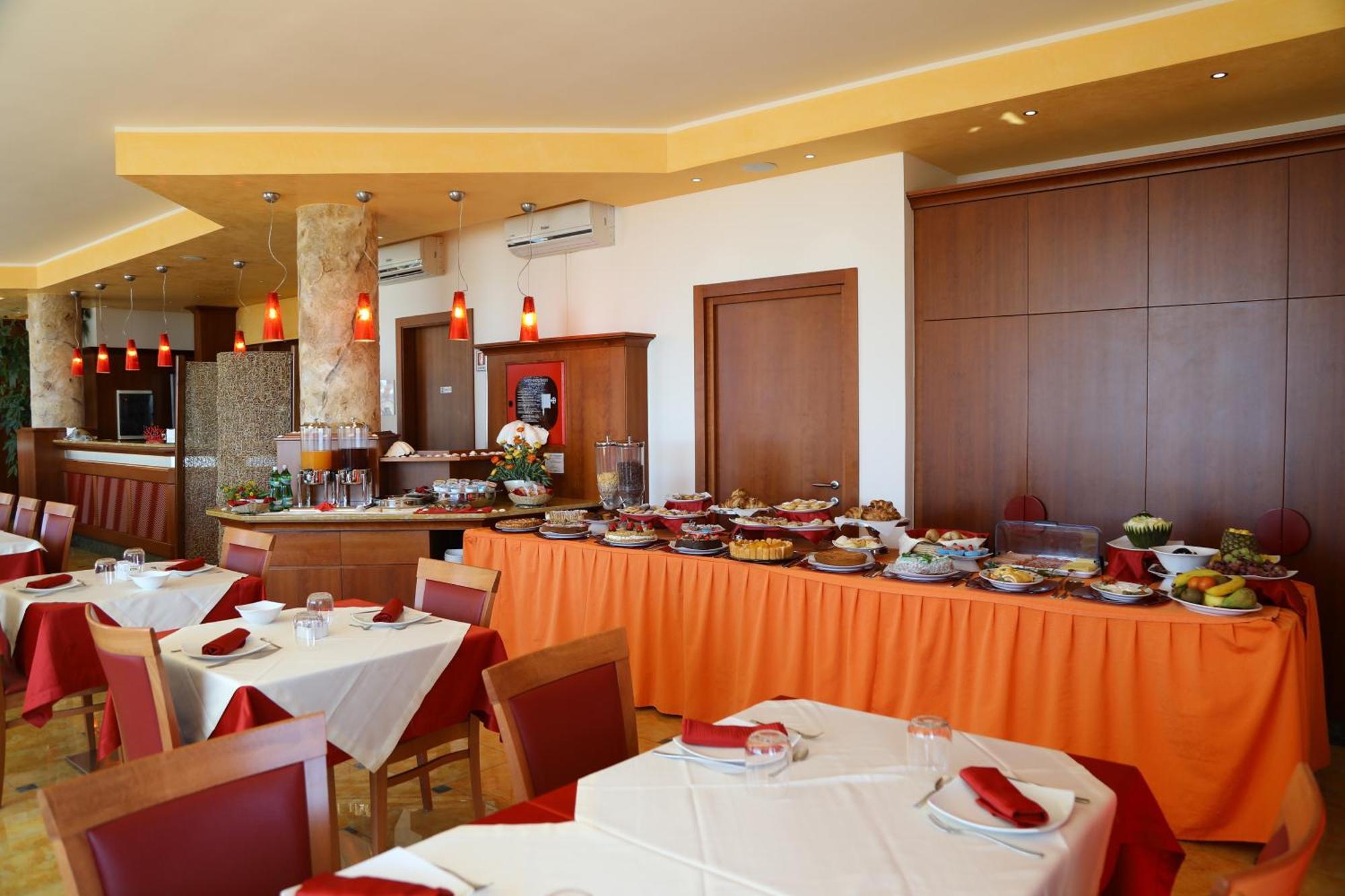 Hotel Alba Torre Lapillo Εξωτερικό φωτογραφία