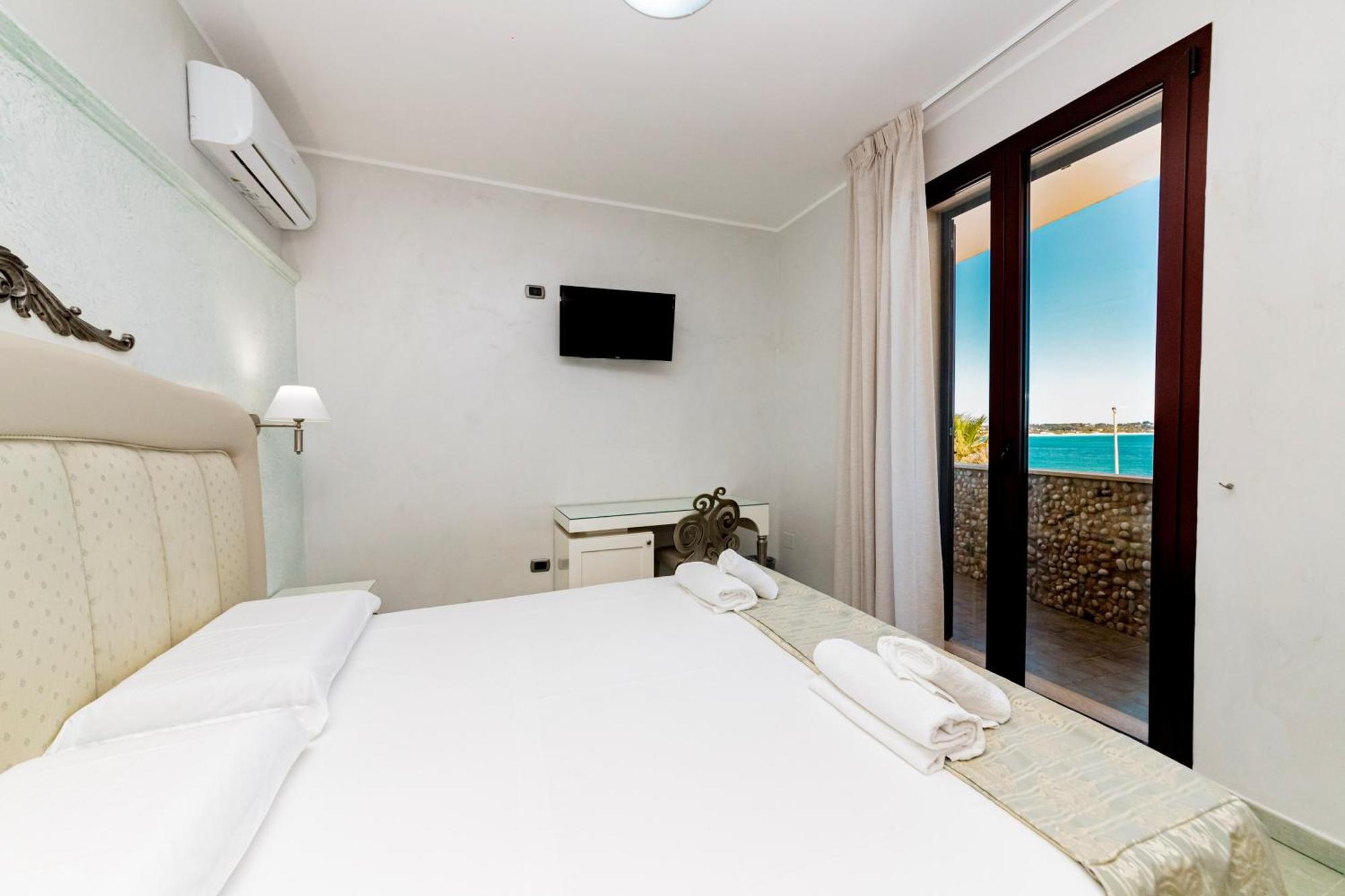 Hotel Alba Torre Lapillo Εξωτερικό φωτογραφία