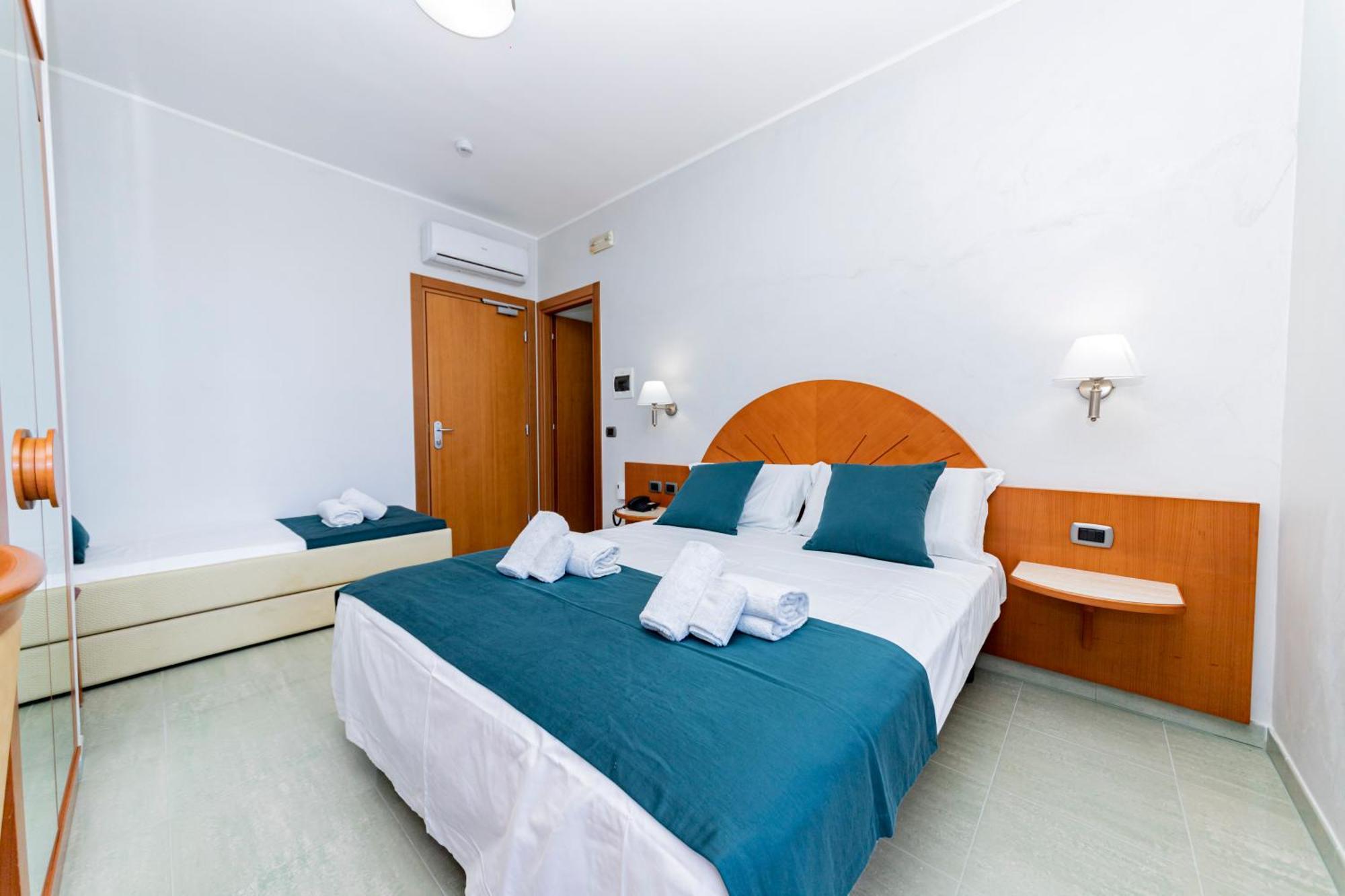 Hotel Alba Torre Lapillo Εξωτερικό φωτογραφία